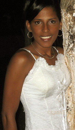 Date this tall Dominican Republic girl Awilda from Santo Domingo N1255