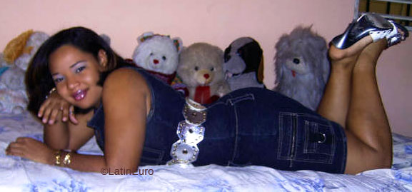 Date this exotic Dominican Republic girl Dania from Santo Domingo N1413