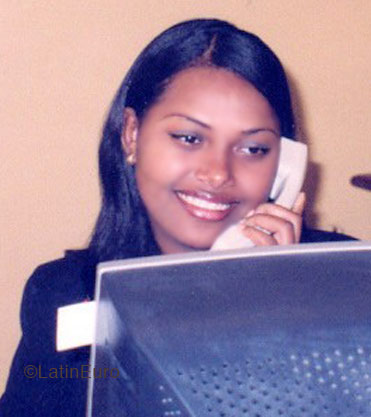 Date this georgeous Dominican Republic girl Yeimi from  N1419
