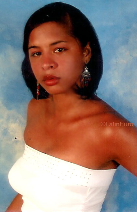 Date this exotic Dominican Republic girl Fiordaliza from  N1505