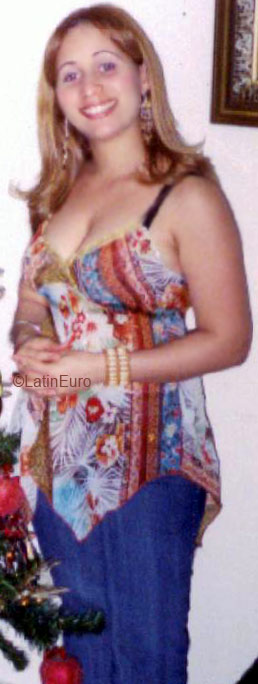 Date this beautiful Dominican Republic girl Mariela from Santo Domingo N1552