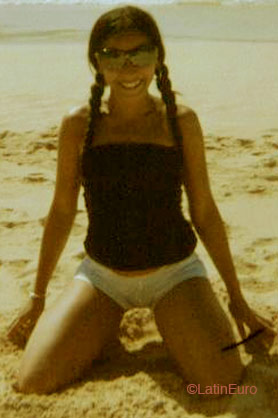 Date this georgeous Dominican Republic girl Yuleny from  N1665