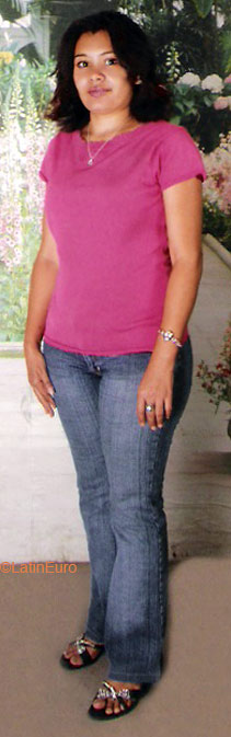 Date this passionate Dominican Republic girl Mari from  N1776