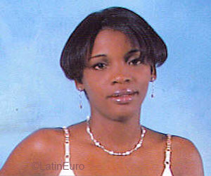 Date this stunning Dominican Republic girl Zulhay from Santo Domingo N1791