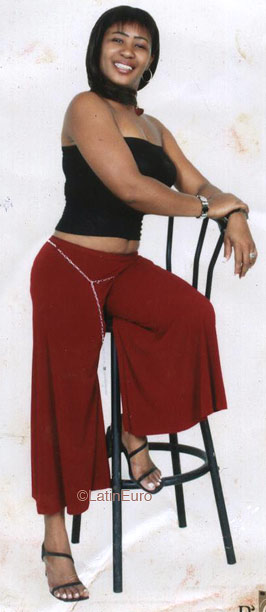 Date this sensual Dominican Republic girl Norma from Higuey N1822