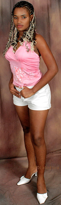 Date this nice looking Dominican Republic girl Karina from  N1840
