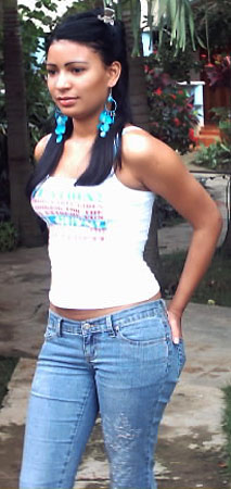 Date this sensual Dominican Republic girl Yessenia from Puerto Plata N1945