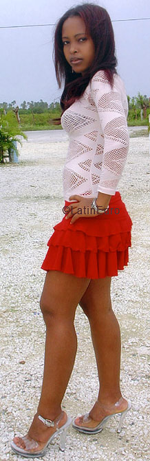 Date this foxy Dominican Republic girl Carolina from  N2006