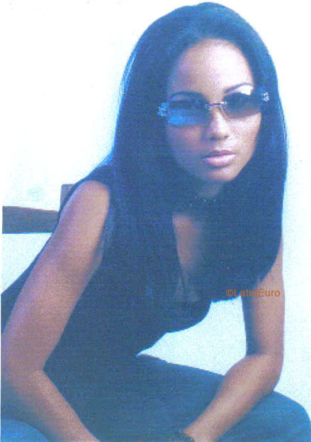 Date this gorgeous Any Country girl Dinny from  N2374