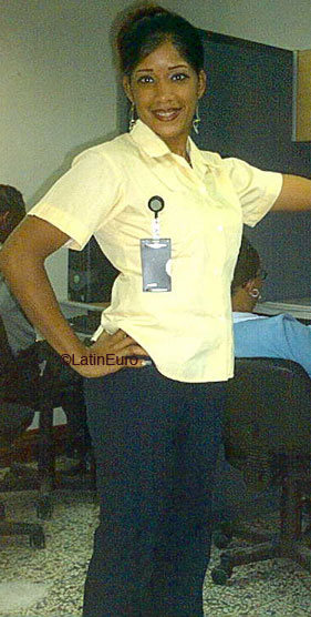 Date this sensual Dominican Republic girl Paola from San Cristobal N2434
