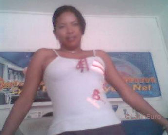Date this passionate Dominican Republic girl Elizabeth from Nagua N2500