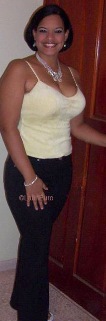 Date this beautiful Dominican Republic girl Rosemery from San Cristobal N2501