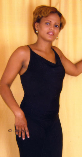 Date this gorgeous Dominican Republic girl Jenny from San Cristobal N2613