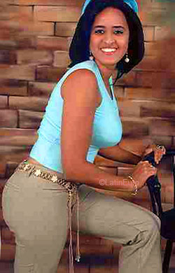 Date this passionate Dominican Republic girl Rocio from San Francisco de Macoris N2671