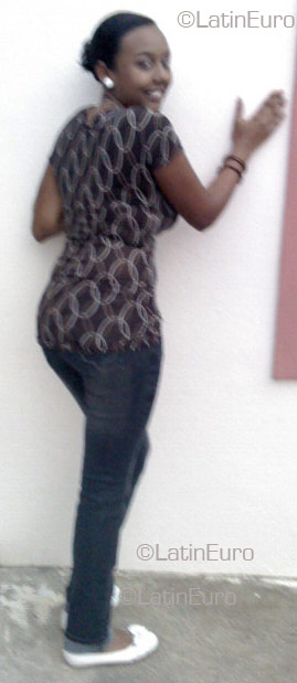 Date this beautiful Dominican Republic girl Yoscaira from Santiago N269