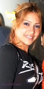 Date this lovely Dominican Republic girl Evelyn from Santo Domingo N2706