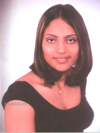 Date this funny Dominican Republic girl Ana from San Francisco de Macoris N2790