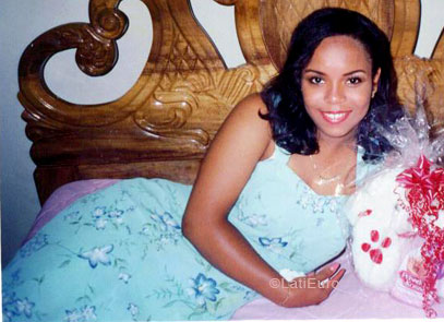 Date this sultry Dominican Republic girl Nazaret from Santiago N18