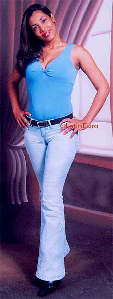 Date this lovely Dominican Republic girl Johanny from Santo Domingo N2881