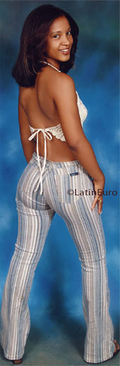 Date this georgeous Dominican Republic girl Johanna from San Cristobal N2944