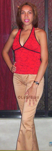 Date this georgeous Dominican Republic girl Yoeli from Nagua N2948