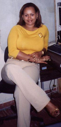 Date this nice looking Dominican Republic girl Vanessa from Nagua N2949
