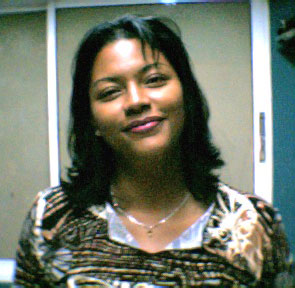 Date this sensual Dominican Republic girl Glenis from Santo Domingo N2999