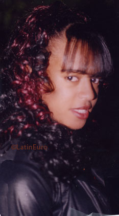Date this hot Dominican Republic girl Gisela from Santo Domingo N3003