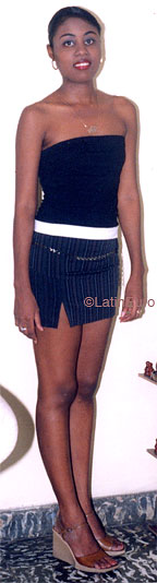 Date this beautiful Dominican Republic girl Angelina from Santo Domingo N3034