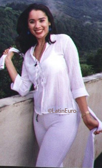 Date this good-looking Panama girl Gissell from  N3141