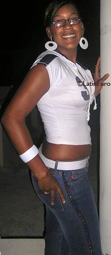 Date this hard body Dominican Republic girl Vilma from Santiago N3230