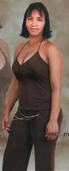 Date this lovely Dominican Republic girl Anny from Nagua N351