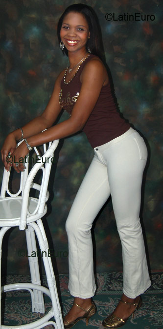 Date this sensual Dominican Republic girl Dajeisy from San Cristobal N547