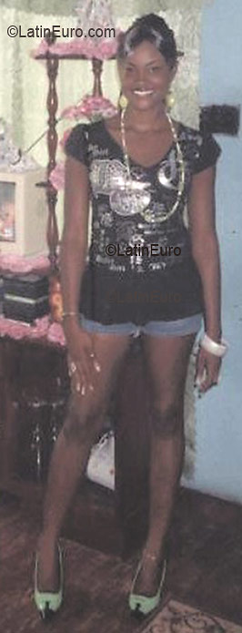 Date this exotic Any Country girl Chikoda from St. Elizabeth N-670