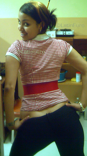 Date this exotic Dominican Republic girl Kenia from Santo Domingo N841