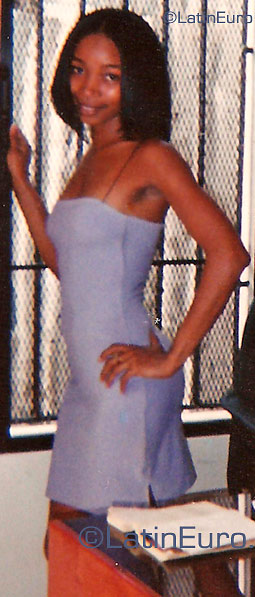 Date this attractive Any Country girl Yohani from  N862