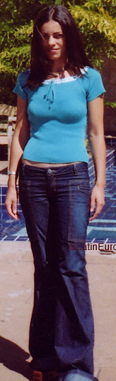 Date this good-looking Brazil girl Naiana from LONDRINA B6673