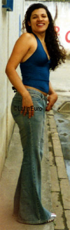 Date this stunning Brazil girl Andreia from SAO PAULO B7071