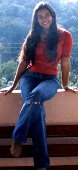 Date this good-looking Brazil girl Michele from SAO PAULO B7416