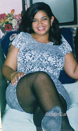 Date this sultry Brazil girl Josenil from  B9924
