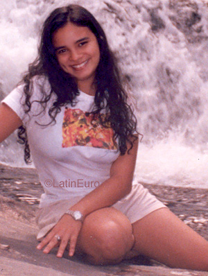 Date this pretty Brazil girl Juliana from JARDIM B9947