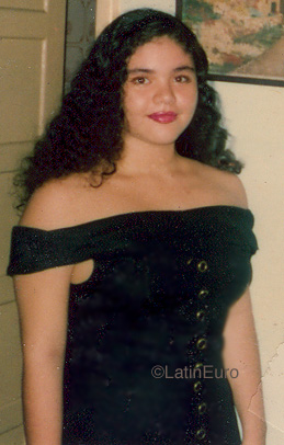 Date this happy Brazil girl Ligia from BELEM B9877