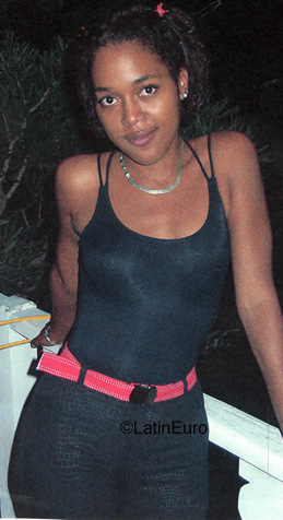 Date this attractive Dominican Republic girl Wanda from San Pedro de Macoris N3811