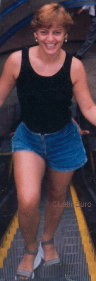 Date this funny Brazil girl Cristina from  B9756
