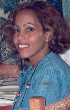 Date this fun Dominican Republic girl Debbie from Santo Domingo N3783