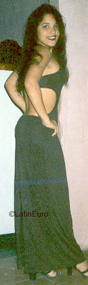 Date this pretty Brazil girl Rosemany from JARDIM B9787