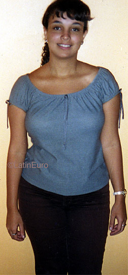 Date this georgeous Brazil girl Janine from NITEROI B9532
