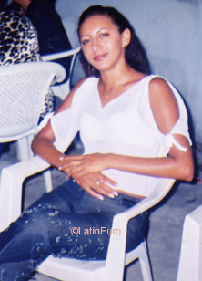 Date this beautiful Brazil girl Claudia from BELEM B9079