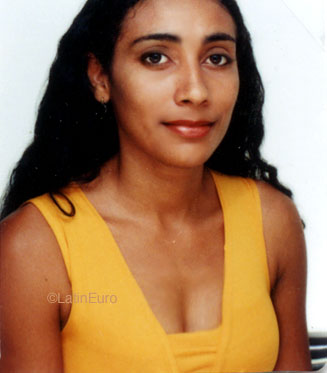 Date this attractive Brazil girl Ieda from OLINDA B9083