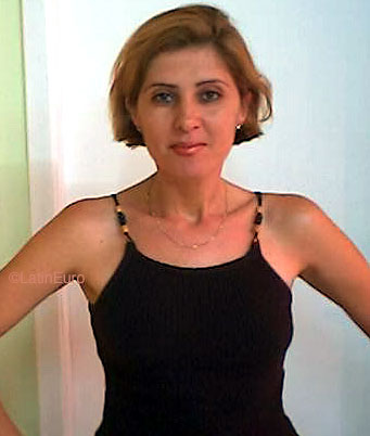 Date this foxy Brazil girl Rosangela from SALVADOR B9031